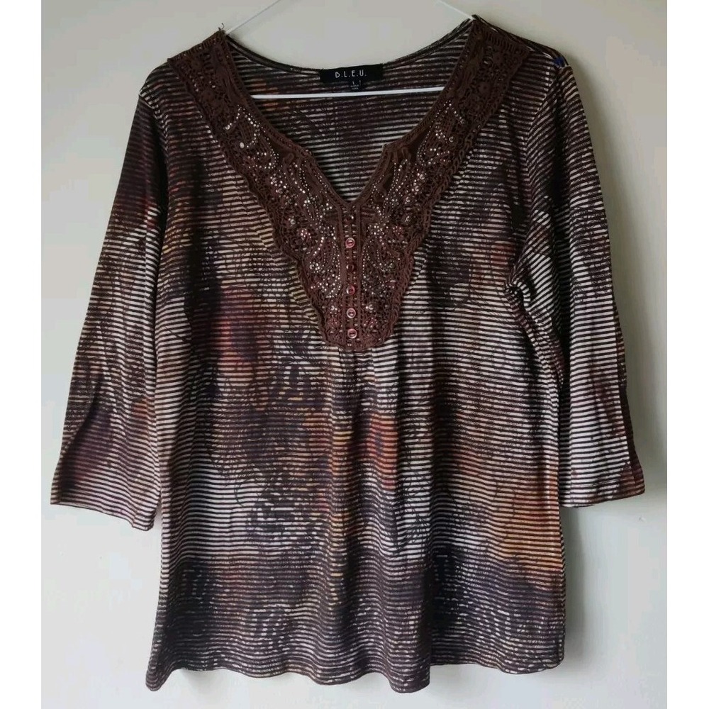 B.L.E.U. Woman 3/4 Sleeve Top Browns/Oranges Stripe Bejeweled‎ V-Neck Size Large